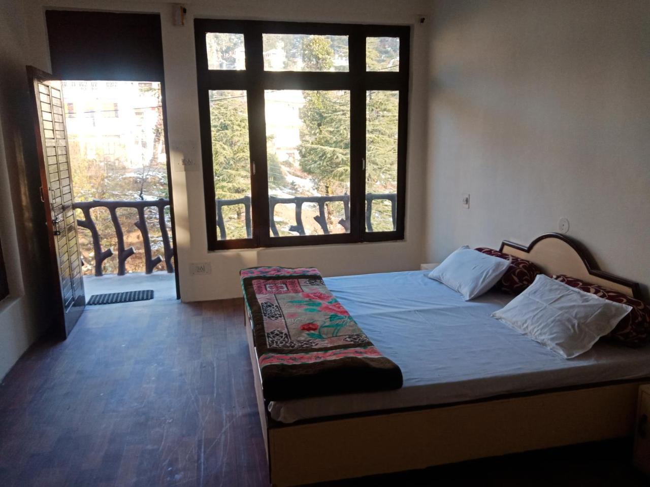 Hotel Pine Spring Dharamshala Eksteriør billede