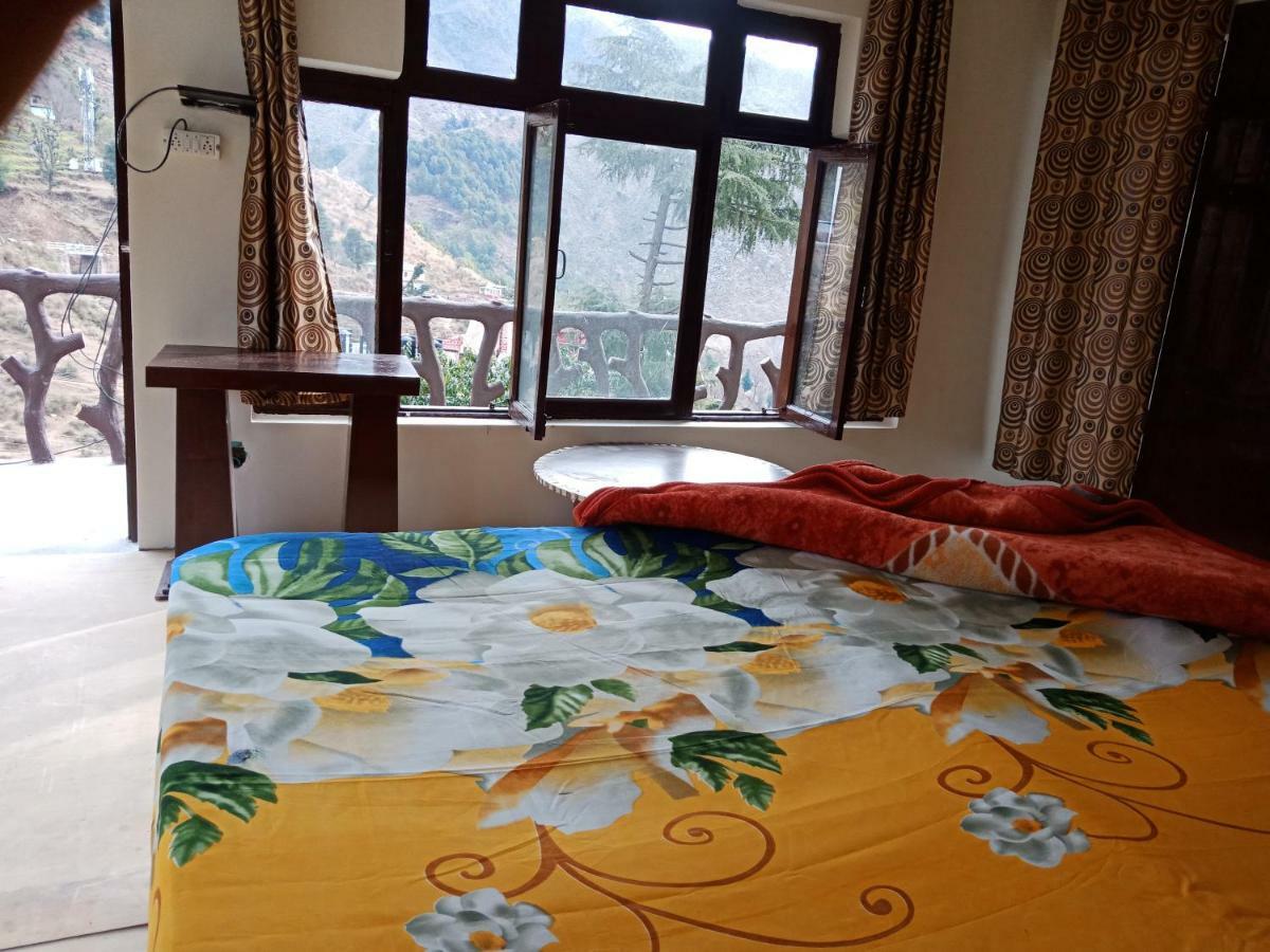 Hotel Pine Spring Dharamshala Eksteriør billede